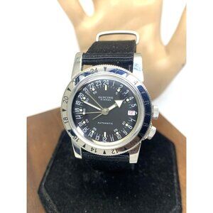 Glycine Men's Watch 3944.2 Airman No 1 Swiss Automatic Black Dial Nylon Strap